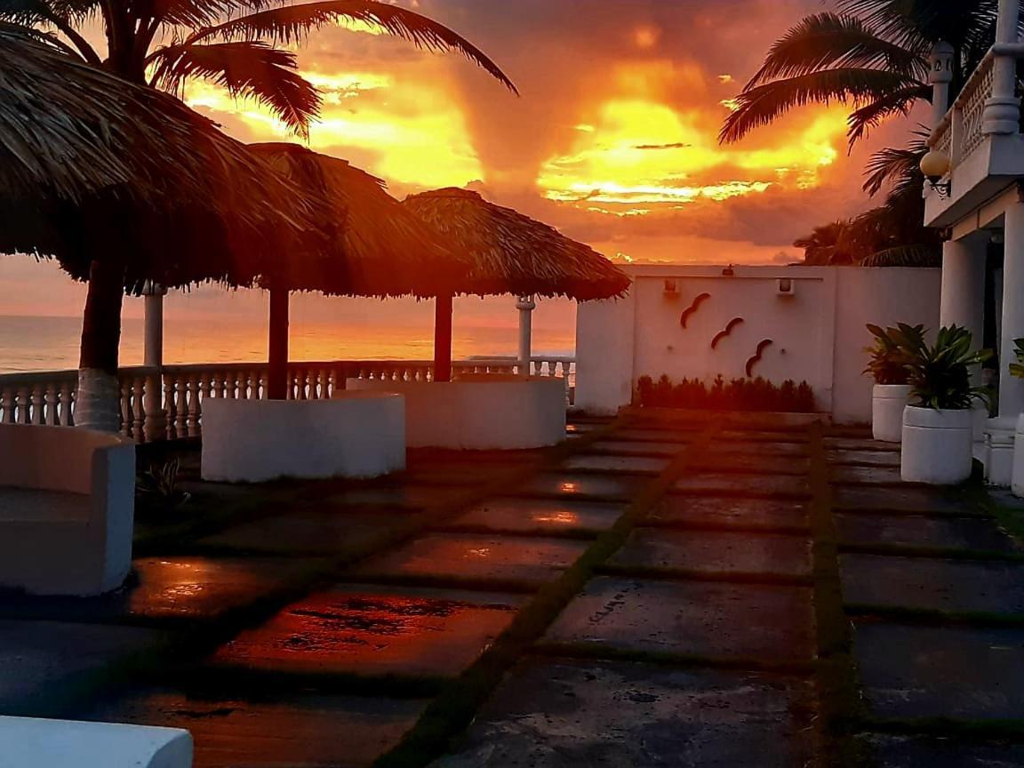 Hotel La Casona Beach El Guayabo 외부 사진